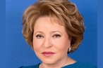 Блог Председателя Совета Федерации В.И. Матвиенко (на официальном сайте Совета Федерации) 17 июля 2015 года. Крым: переходный период завершён