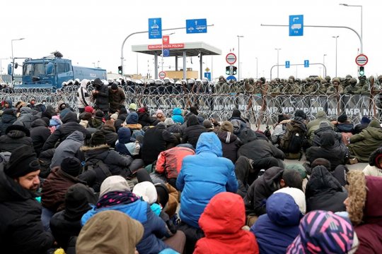 Миграционный кризис на белорусско-польской границе: кто разрубит «гордиев узел»?