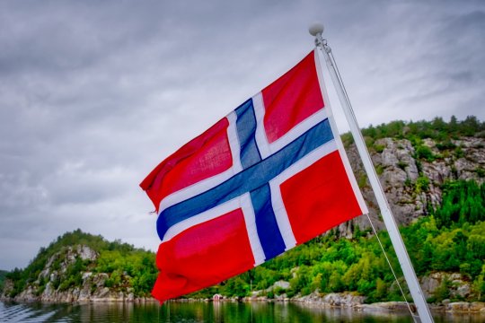 Глава МИД Норвегии выступила против нахождения войск НАТО у границ России
