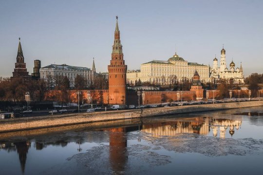 В Кремле сообщили о продолжении подготовки визита Путина в Пекин