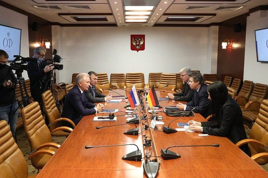 В. Пономарев: В Совете Федерации выступают за дальнейшее активное развитие российско-германских отношений