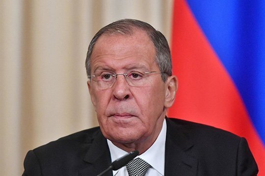 Лавров назвал неприемлемым требование Запада о возвращении российских войск в казармы