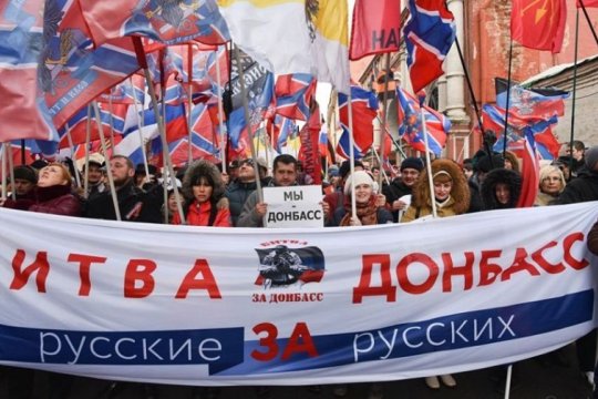 Подоляк пригрозил дерусифицировать Донбасс