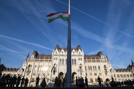 Венгрия отказалась поддержать санкции против российских энергоресурсов