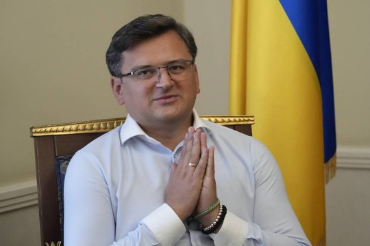 Глава МИД Украины Кулеба заявил, что Киев не пойдет на отчуждение части своей территории