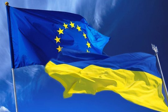 Лидеры стран ЕС предоставили статус кандидатов в члены Евросоюза Украине и Молдавии