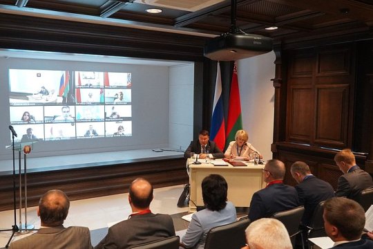 В рамках IX Форума регионов Беларуси и России состоялось обсуждение основных направлений дальнейшего сближения законодательств
