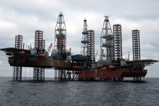 Удар по буровым «Черноморнефтегаза» - зачем?