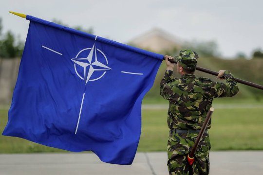 Foreign Policy: НАТО рискует проиграть, если не изменит стратегию в отношении России и Китая