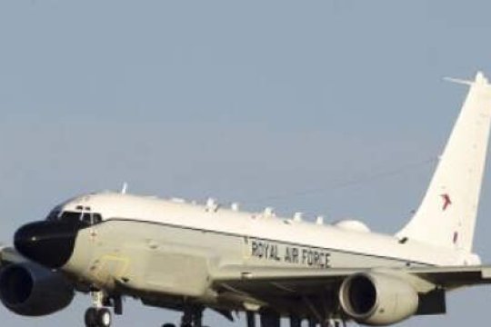 Самолет-разведчик ВВС Великобритании нарушил воздушную границу России