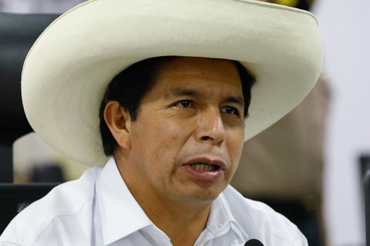 Отстраненному от власти президенту Перу грозит тюремное заключение
