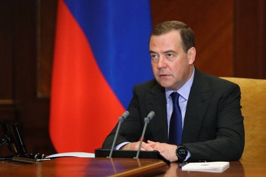 Медведев ответил на слова главы СНБО Украины о необходимости «уничтожить Россию»
