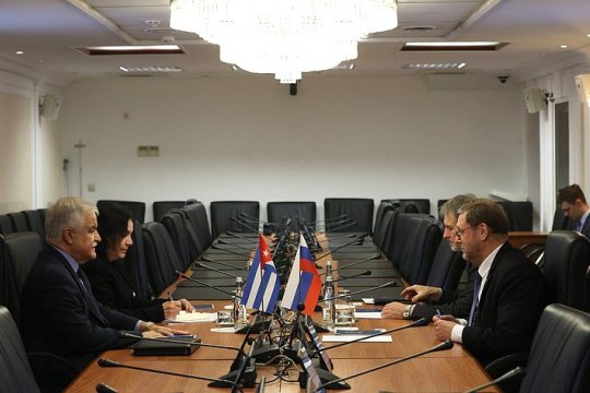 К. Косачев провел встречу с Чрезвычайным и Полномочным Послом Республики Куба в Российской Федерации