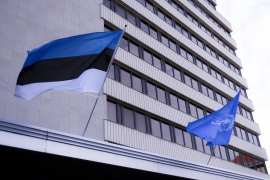 В МИД Эстонии потребовали сократить численность сотрудников посольства РФ