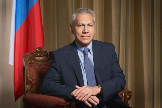 Посол России в Сербии заявил об активизации Западом гибридной войны против Вучича