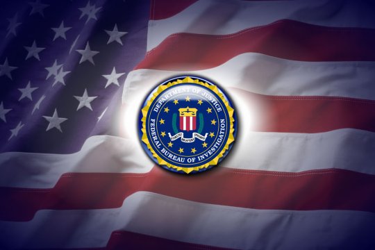 Директор ФБР заявил о росте террористической угрозы в США
