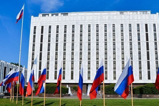 В посольстве РФ в США призвали Штаты выбросить на свалку истории «доктрину Монро»