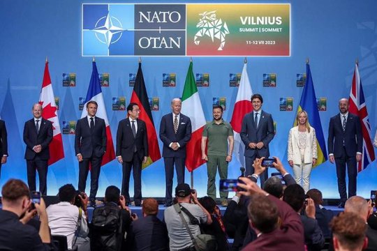 Украина-НАТО - «беззубая декларация» гарантий безопасности