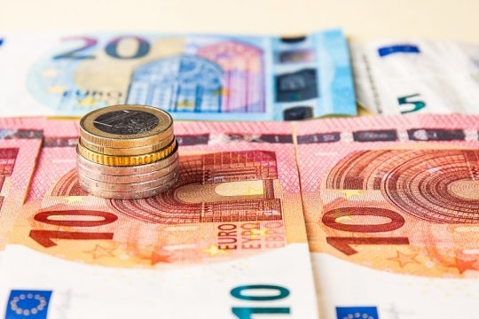 Глава ЦБ Италии назвал конфискацию прибыли от активов РФ ударом по евро