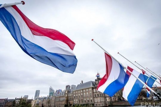 В МО Нидерландов призвали не ограничивать поставки оружия Украине 