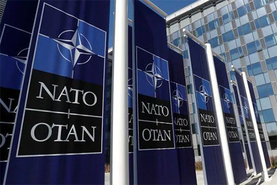 Замгенсека НАТО заявил о вступлении мира в эпоху конкуренции Запада, РФ и КНР 