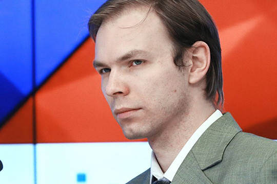 Павел Тимофеев: Вряд ли заявления Макрона о диалоге с РФ способны повлиять на ситуацию
