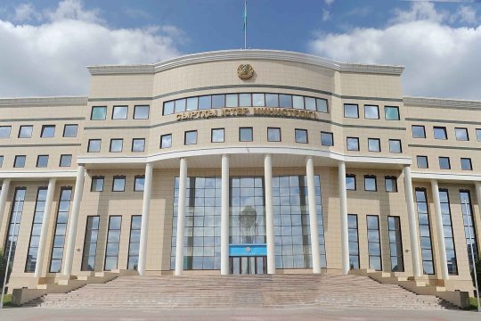 В МИД Казахстана назвали сомнительной затеей интервью Зеленского СМИ Центральной Азии