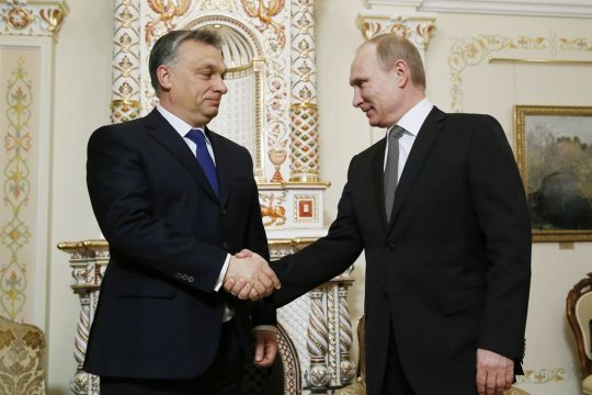 В Москве начались переговоры Путина и Орбана