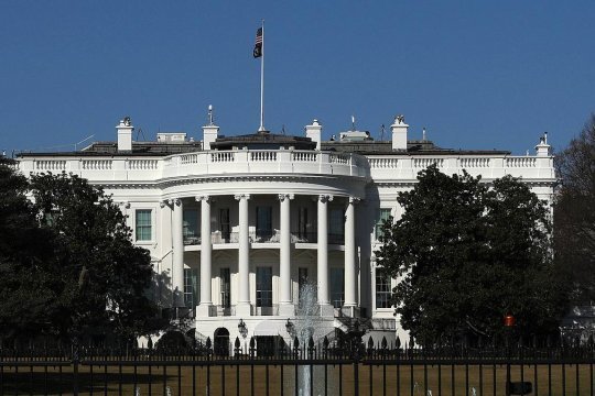 Белый дом: Россия и США ведут дискуссии о дальнейших обменах заключенными 