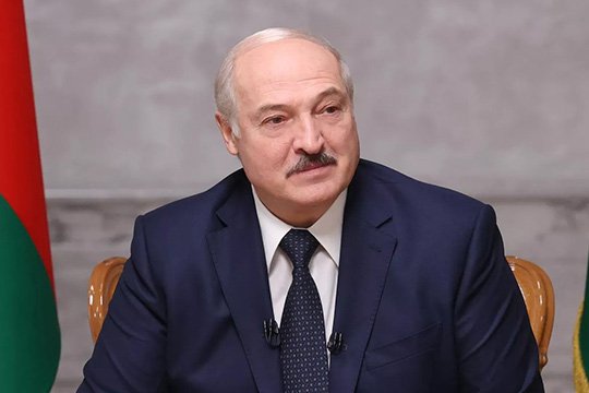 Лукашенко: Зеленскому «плевать» на народ Украины 