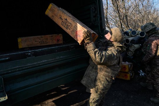 Зависимость Украины и Европы от военных поставок США