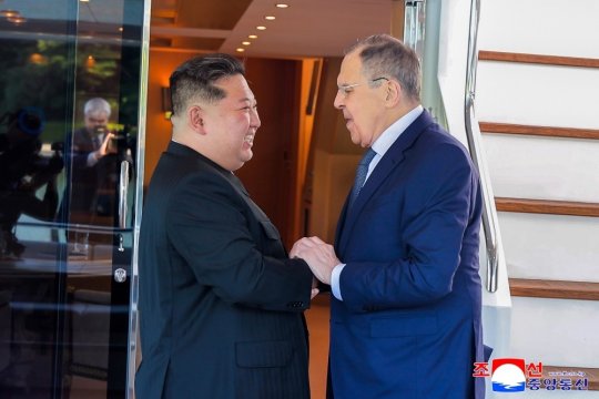 Ким Чен Ын на встрече с Сергеем Лавровым подтвердил поддержку России