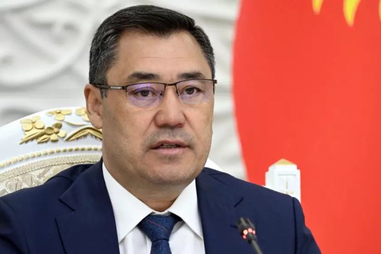 Жапаров назвал неправильным желание некоторых политиков избавиться от русского языка