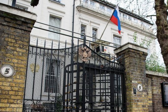 Посольство РФ: недружественные шаги Великобритании не останутся без ответа