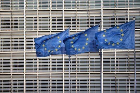 Bloomberg: Мерц обрушился с критикой на Орбана на встрече лидеров ЕС 