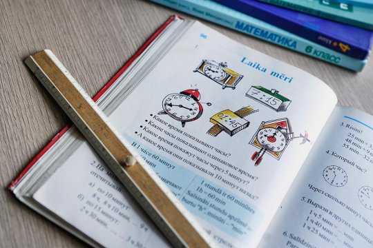 Лингводемоны в Латвии призывают искоренить русский язык как «постколониальный» и добить торговлю с Россией