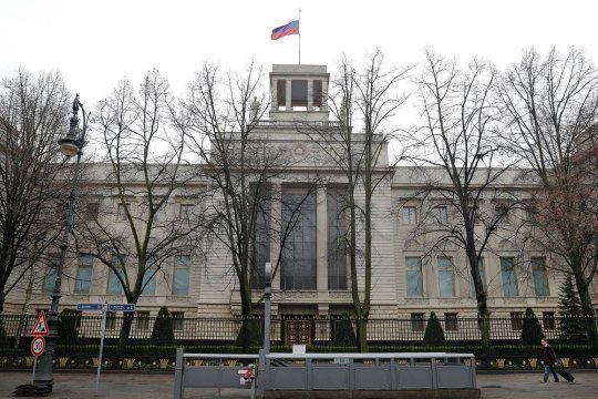 В посольстве РФ потребовали от ФРГ разрешить символику Победы на 8 и 9 мая