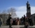 В центре Симферополя у памятника Ленину постоянно собирался народ
