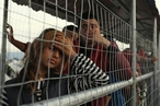 Власти Турции отказались сдерживать поток мигрантов в Европу