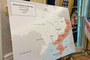 Зеленский и карта Украины в Белом доме