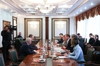 К. Косачев провел встречу с наблюдателями за выборами Президента России от Международного движения русофилов