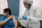 Более десяти американских штатов подали иски из-за обязательной вакцинации