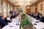 Сенаторы обсудили в Симферополе актуальные вопросы миграционной политики в Республике Крым