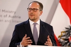 Глава МИД Австрии выступил против газового эмбарго