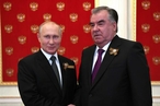 Путин и Рахмон в телефонном разговоре обсудили ситуацию в Казахстане