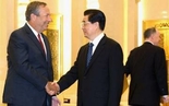 Американские спецпосланники приехали в Китай мирить Пекин и Вашингтон