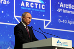 Президент РФ Владимир Путин выступил на пленарном заседании Международного арктического форума