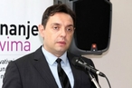 Министр обороны Сербии: целью провокации в Косово было вовлечение Белграда в военный конфликт