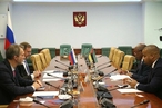 Заместитель Председателя СФ К. Косачев встретился с Послом Мозамбика в России Ж. Катупой