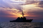 В НОАК заявили о вторжении корабля ВМС США в территориальные воды Китая